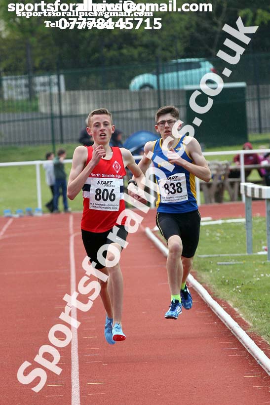Boys under-15s 1500 metres, 2019 North Eastern Track and Field Champs., Middlesbrough. Photo:  David T. Hewitson/Sports for All Pics